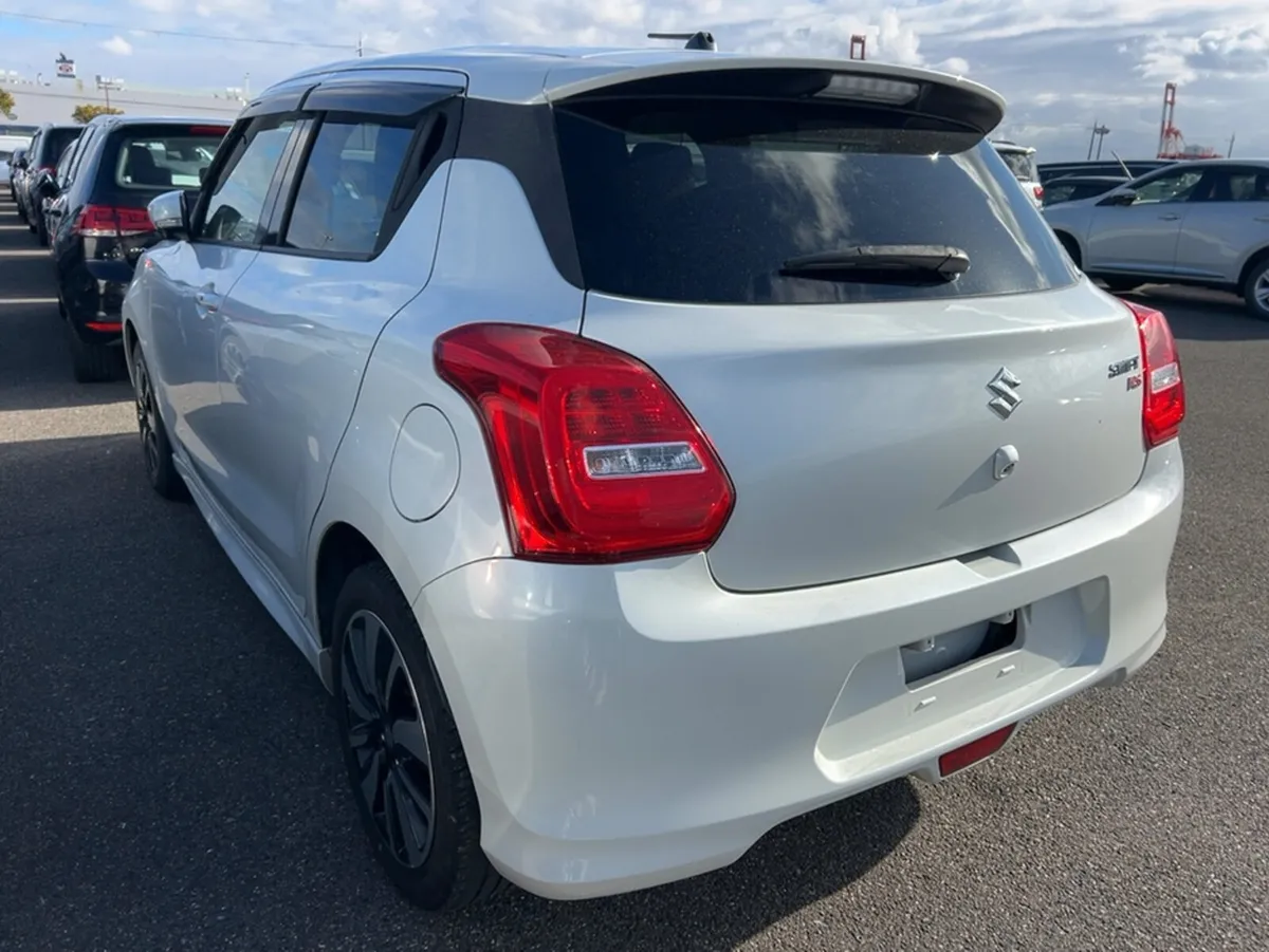 Suzuki Swift RS 1.2 PETROL 5DR AUTOMATIC - Image 2