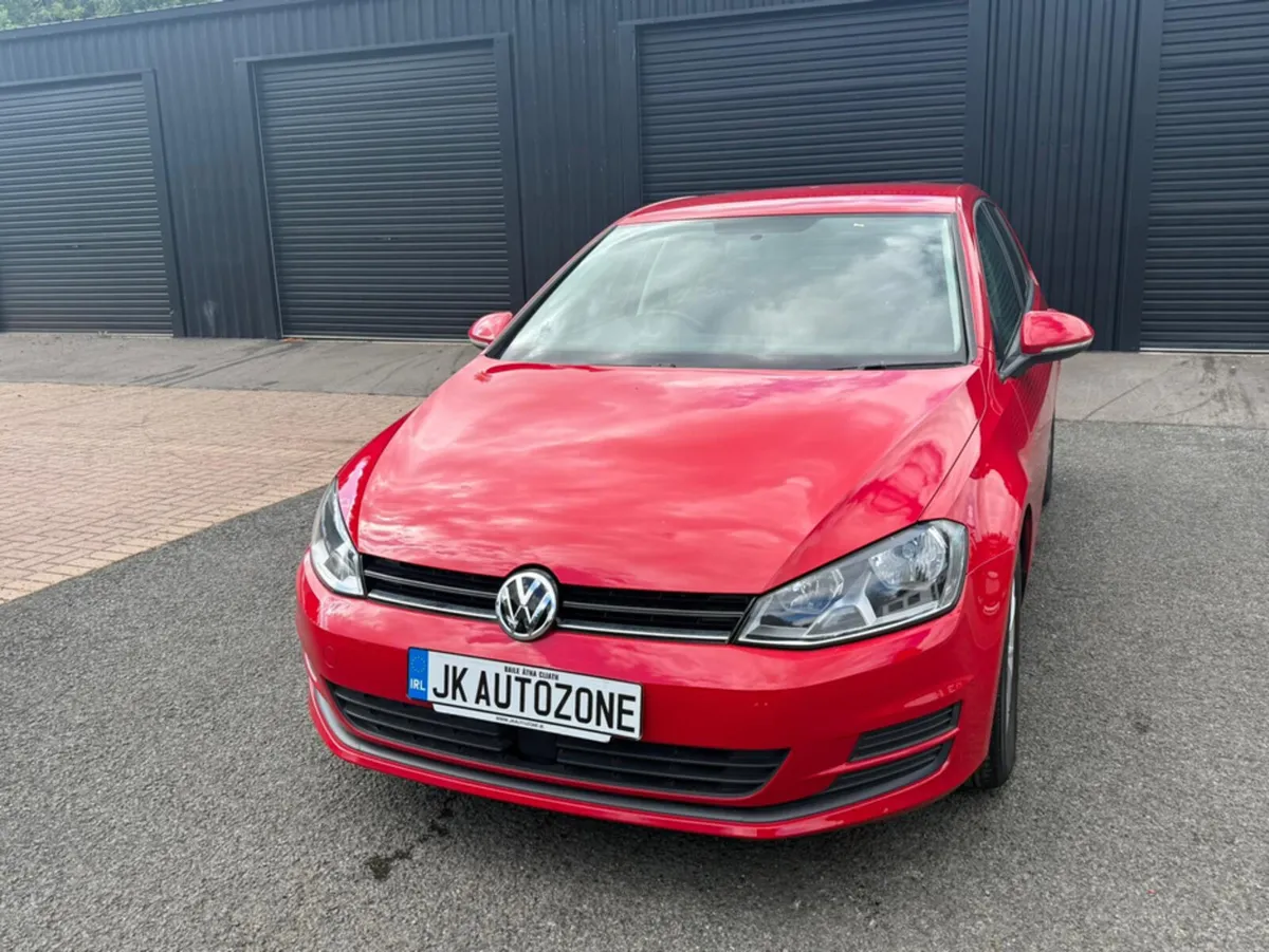 Volkswagen Golf 1.2 TSI AUTO 5DR - Image 3