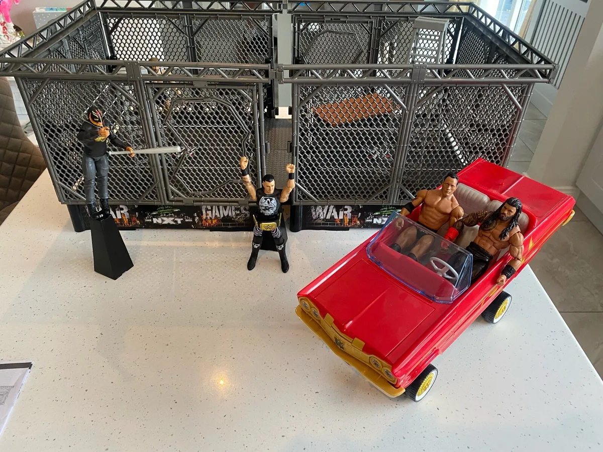 Wrestlers - Image 2