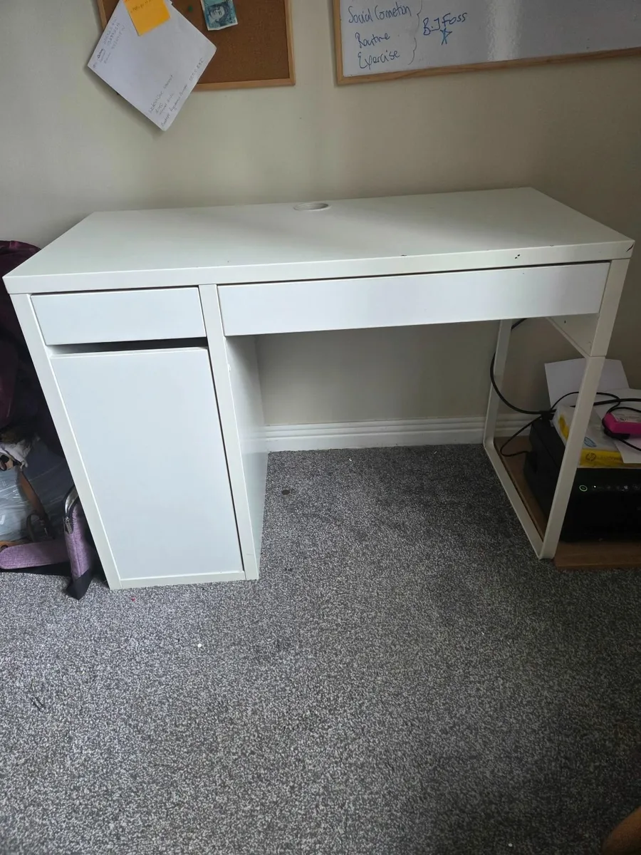 Desk - Image 1