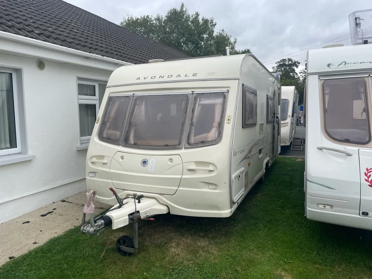 6 birth caravan - Image 1