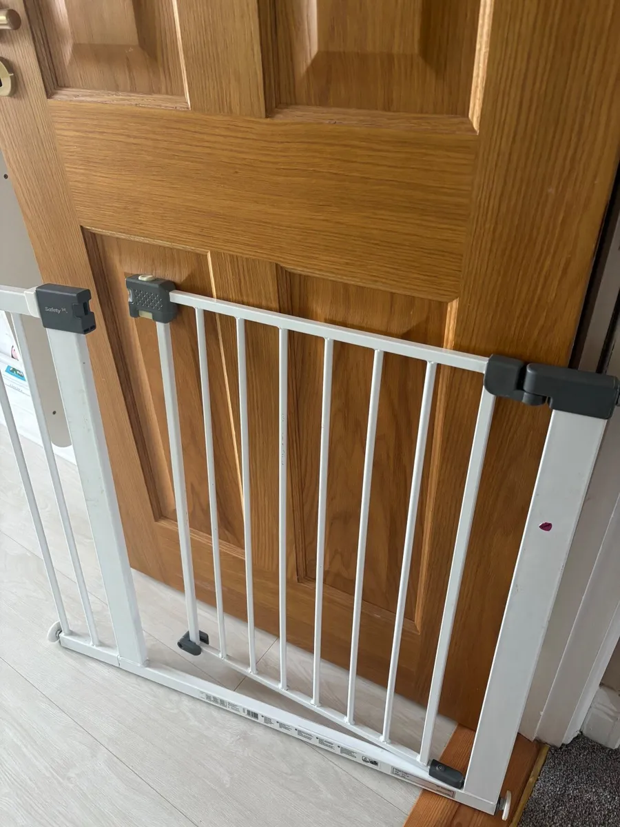 Stair gate