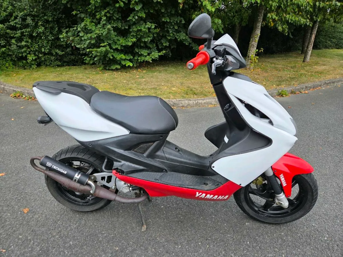 Yamaha Aerox 50 - Image 2