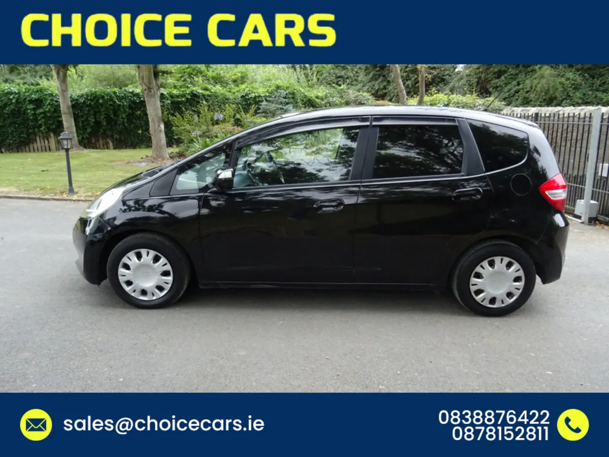 Honda Fit 1.3 AUTO NEW NCT 06/26 - Image 3