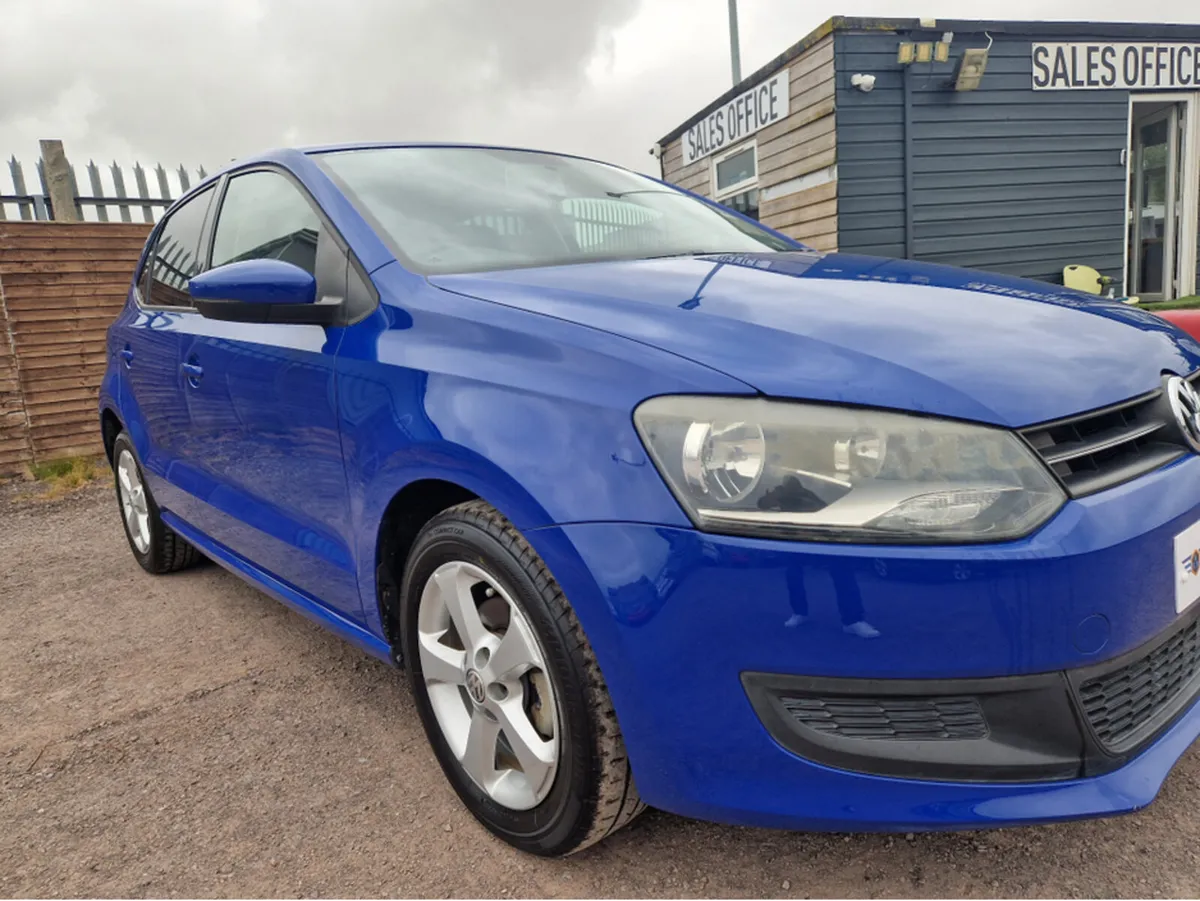Volkswagen Polo 1.2 PETROL AUTO - Image 2