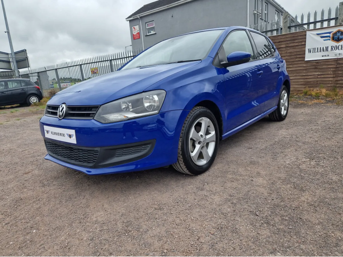 Volkswagen Polo 1.2 PETROL AUTO - Image 4
