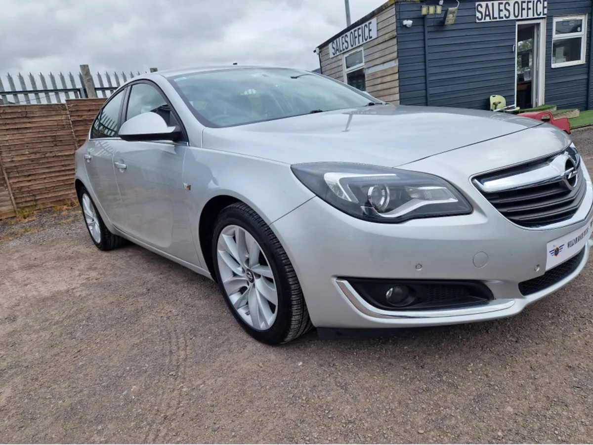 Opel Insignia SC 1.6 CDTI 136PS 4DR - Image 2