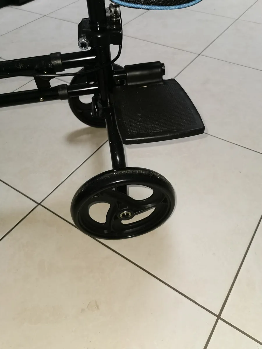 Knee scooter - Image 4