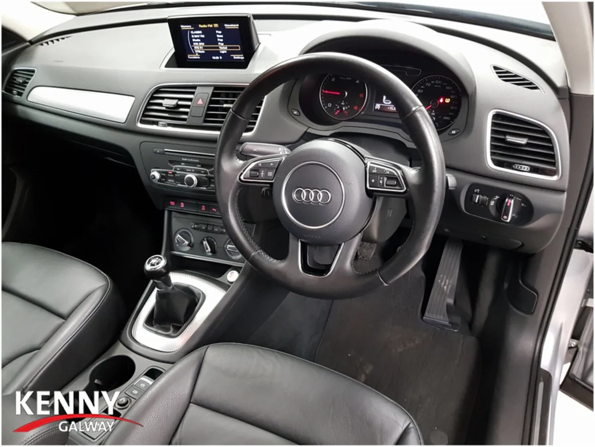 Audi Q3 2.0 TDI 120 SE 4DR - Image 2