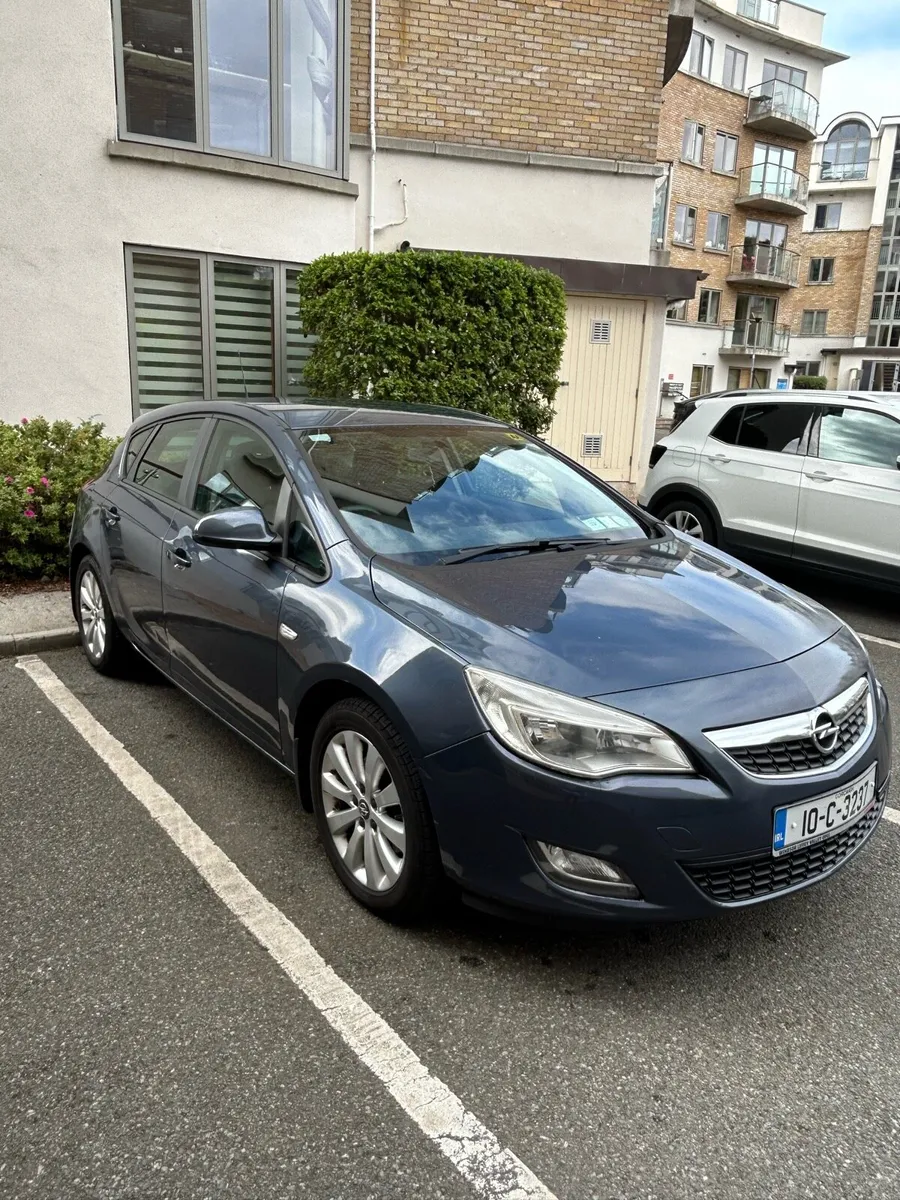 2010 Opel Astra 1.7 Diesel - Image 1
