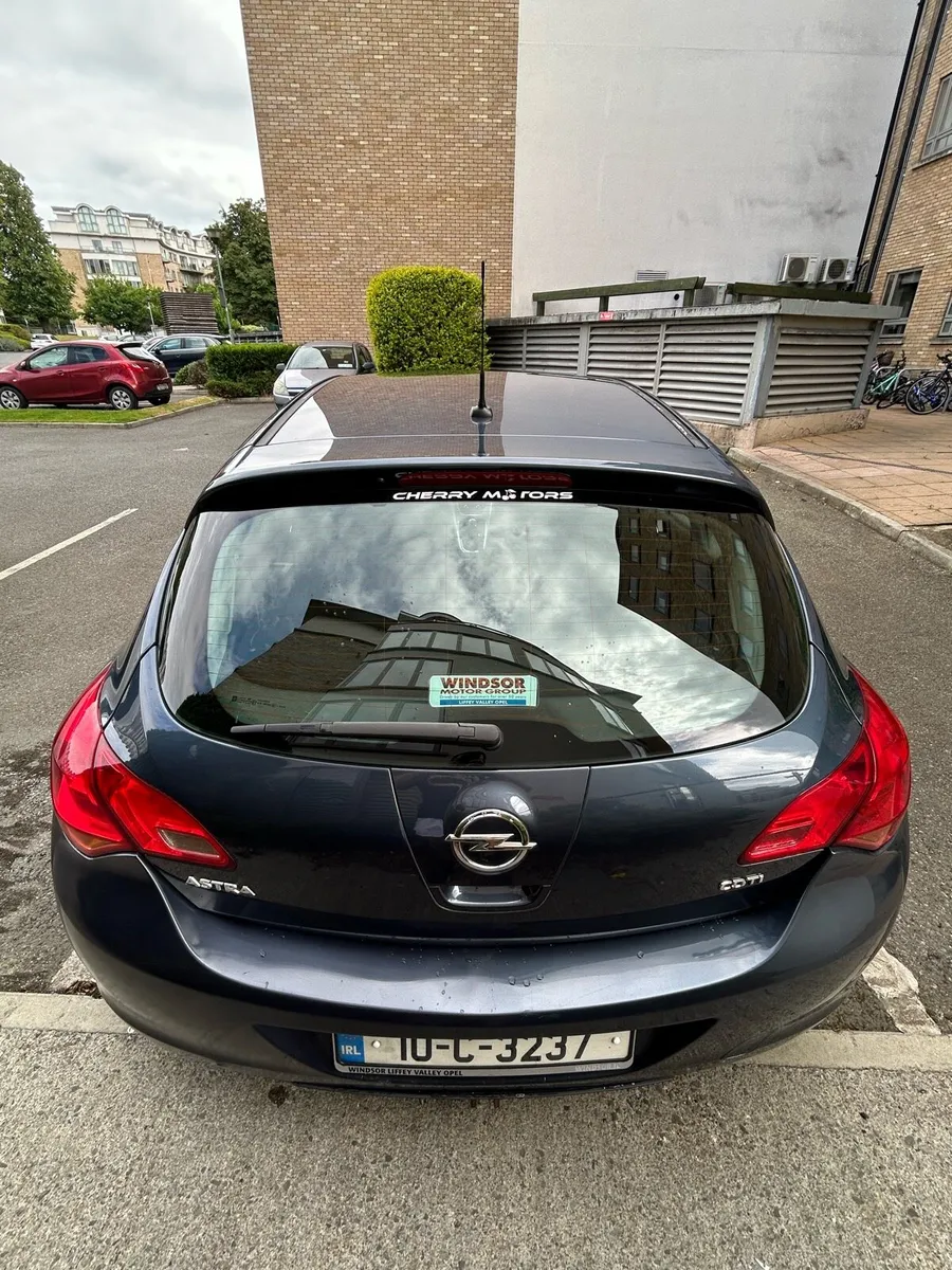 2010 Opel Astra 1.7 Diesel - Image 2