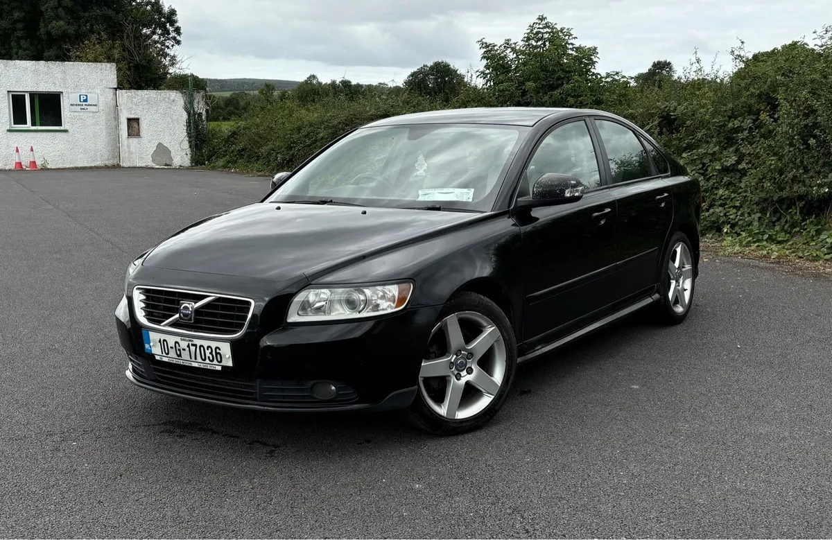 2010 Volvo S40 1.6D NCT&TAX - Image 1