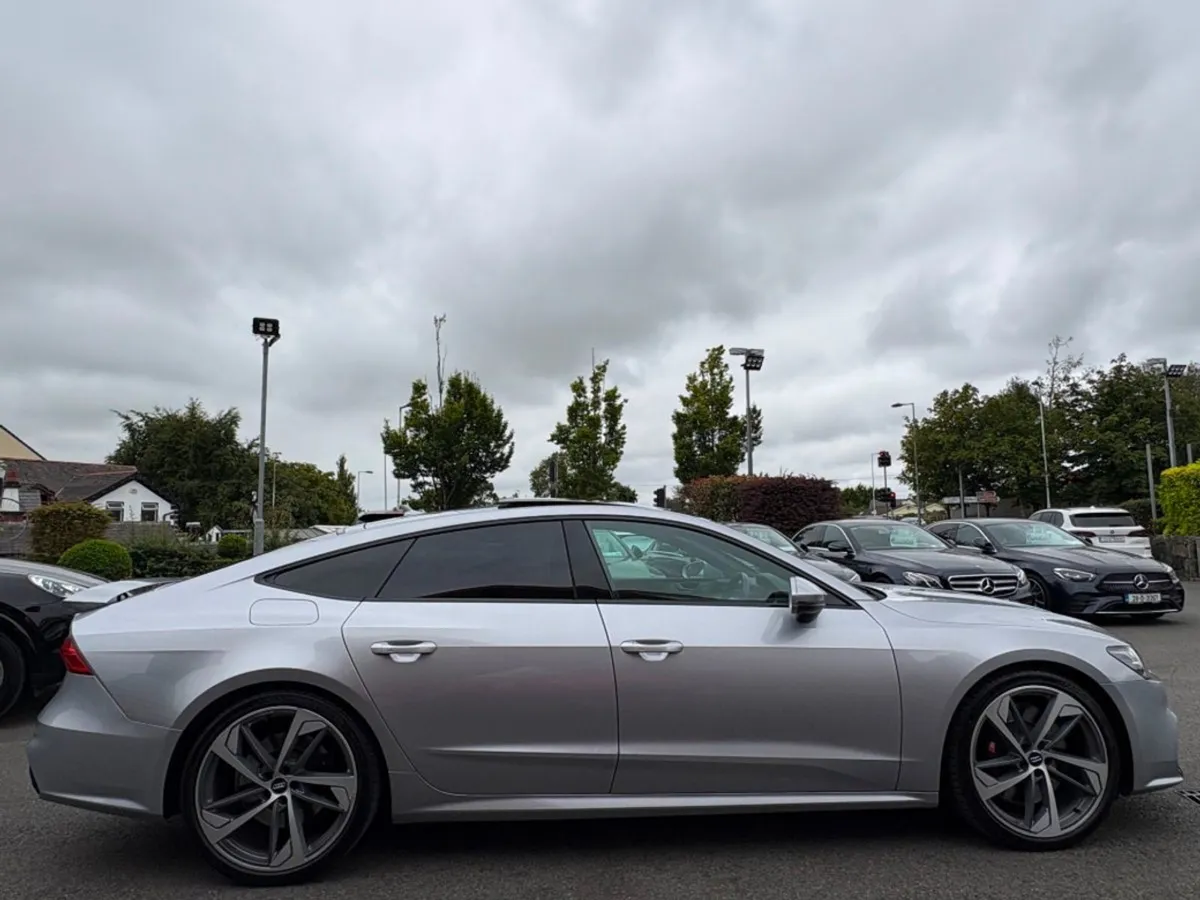 Audi S7 Black Edition Sportback 3.0 TDI 349HP Tip - Image 4