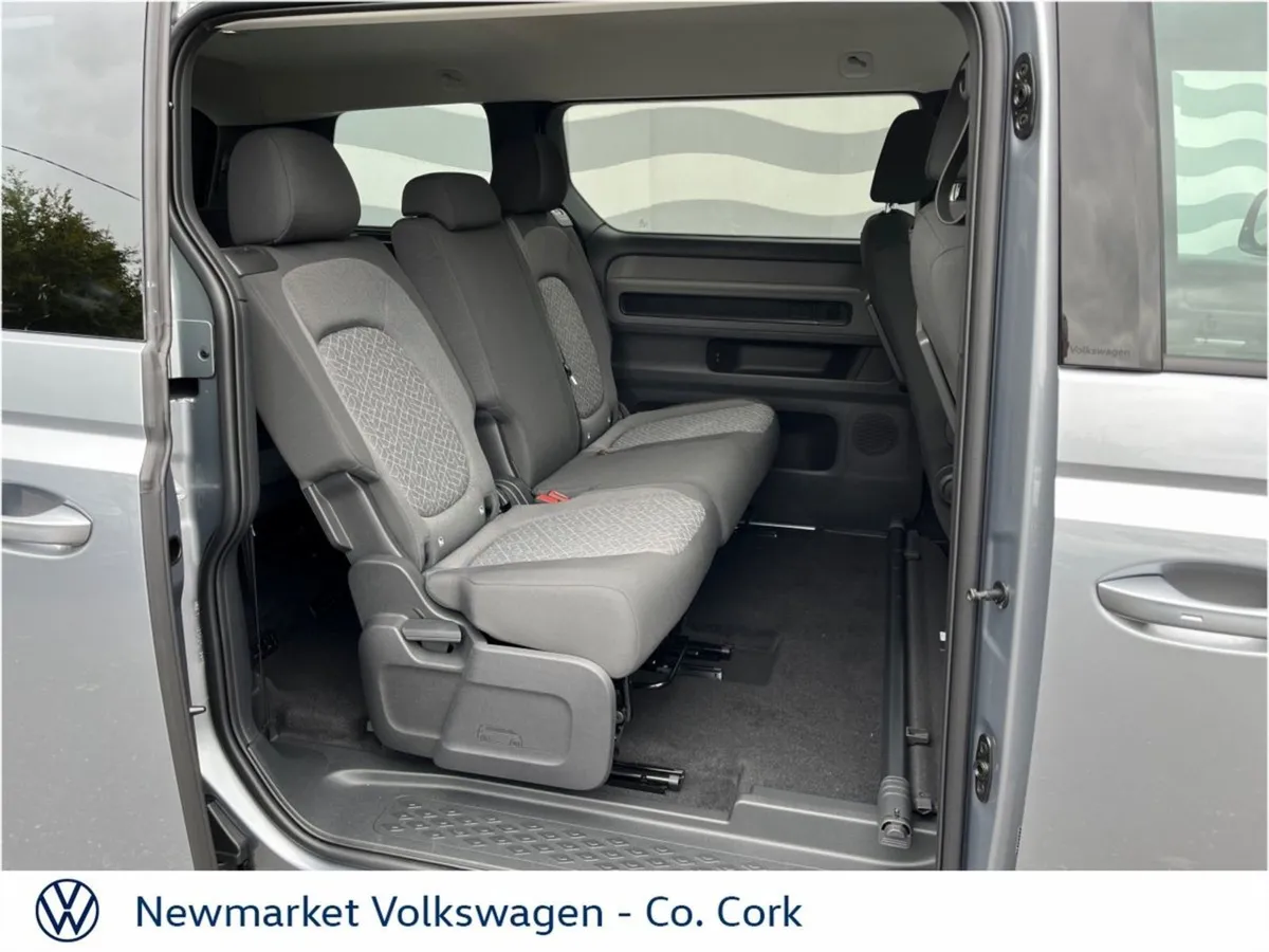 Volkswagen ID. Buzz Seven Seater 86kwh 280BHP BIG - Image 4