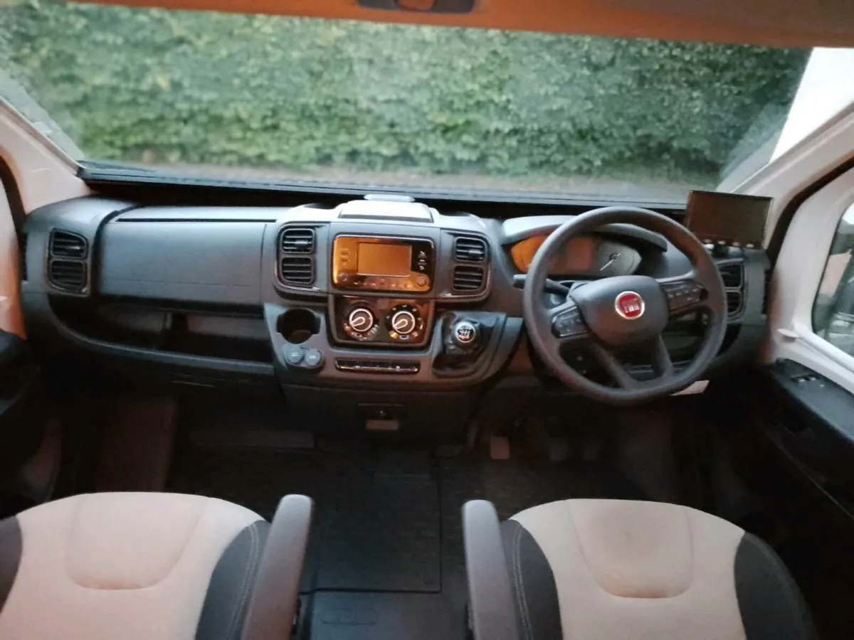 Campervan - Image 4