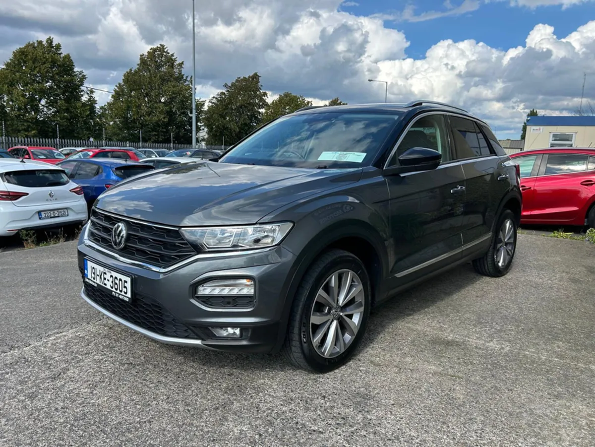 Volkswagen T-Roc DESIGN 1.6 TDI MANUAL - Image 4