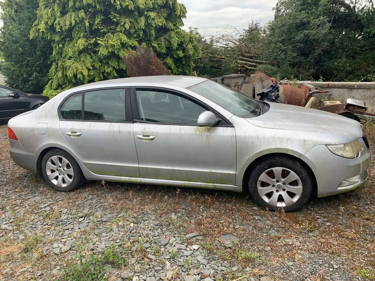 Skoda superb - Image 4