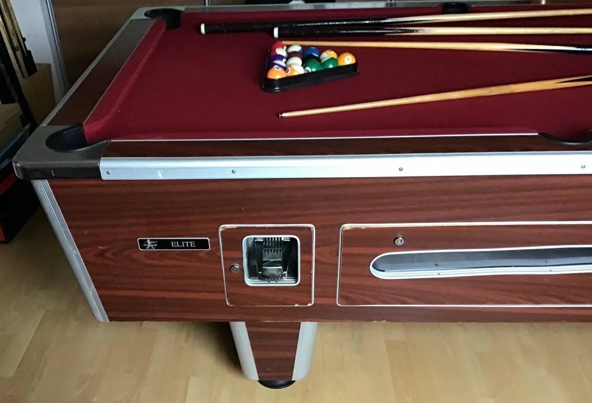 Pool table - Image 3