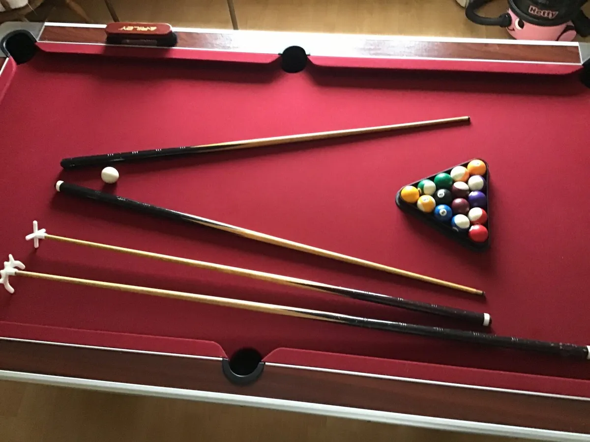Pool table - Image 4