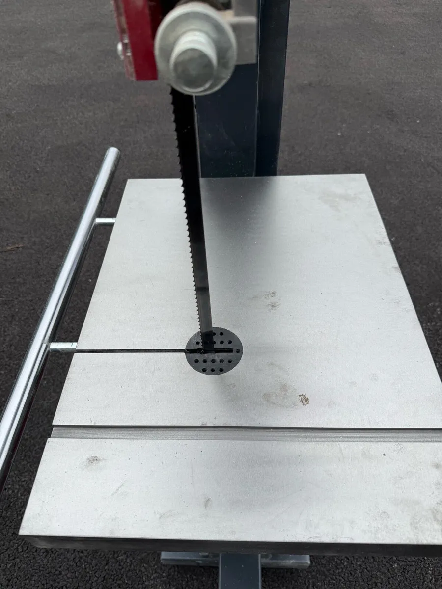 Hammer N4400 Bandsaw – As New – 3 Phase - Image 4