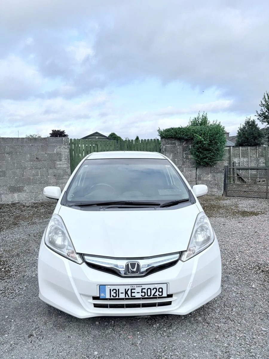 Honda Fit / Jazz 1.3 Hybrid [Immaculate] - Image 1