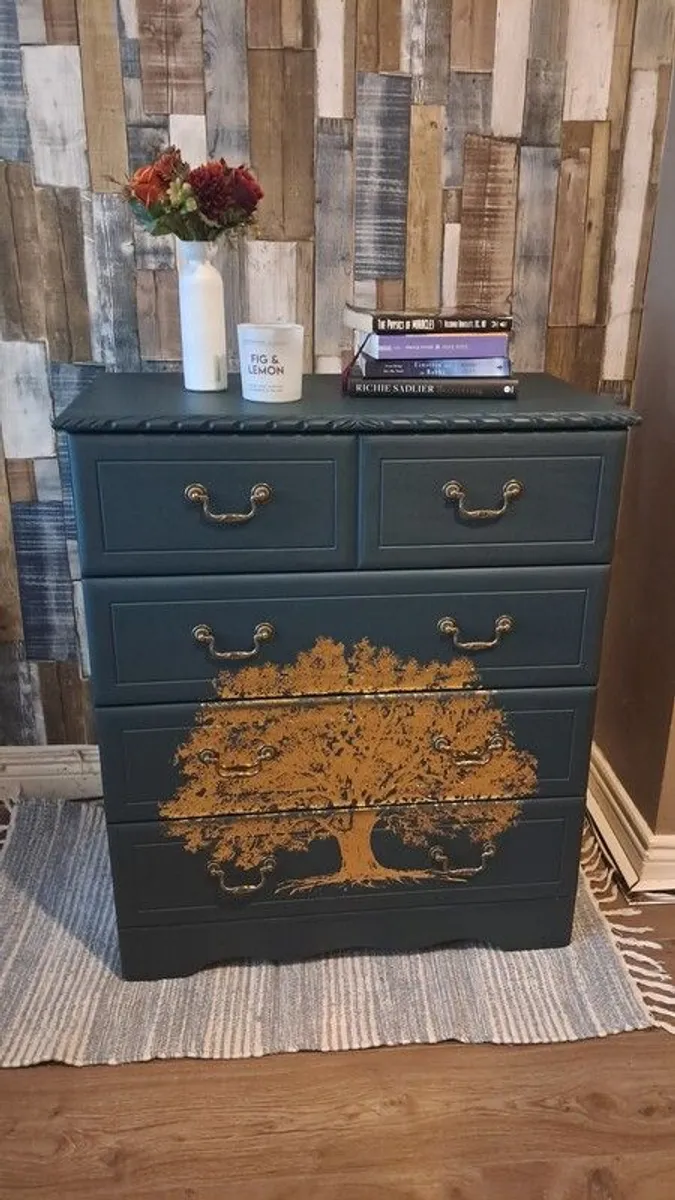 Chest of drawers - Image 2