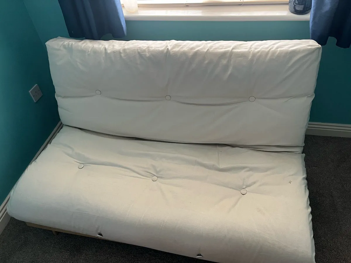 Futon - Image 1