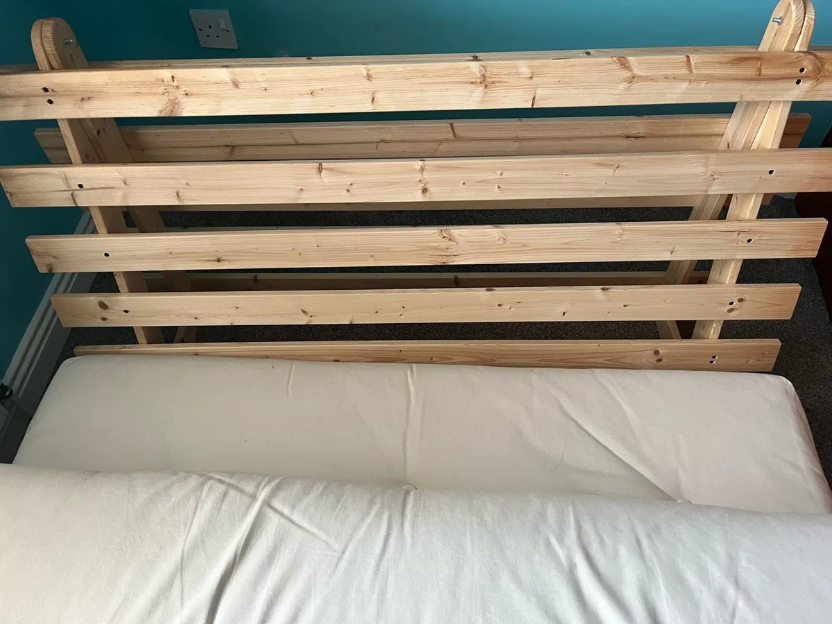 Futon - Image 2