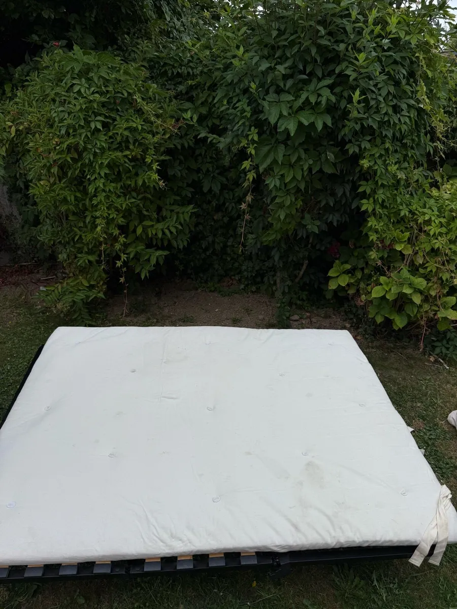 Pull out bed/chair - Image 2