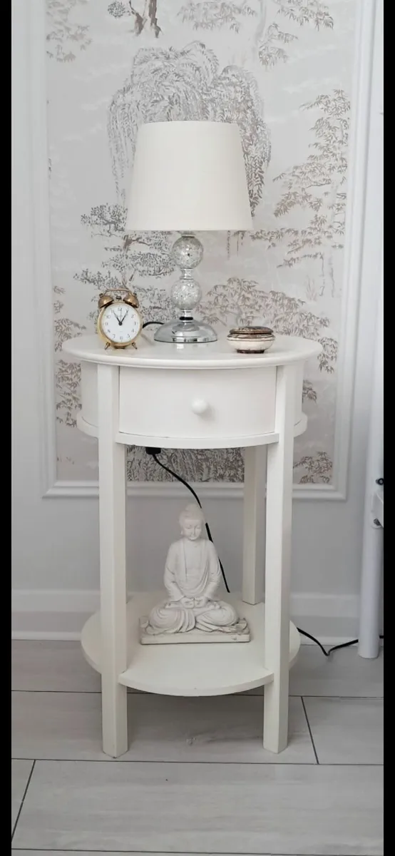 2 x bedsise /side tables - Image 1