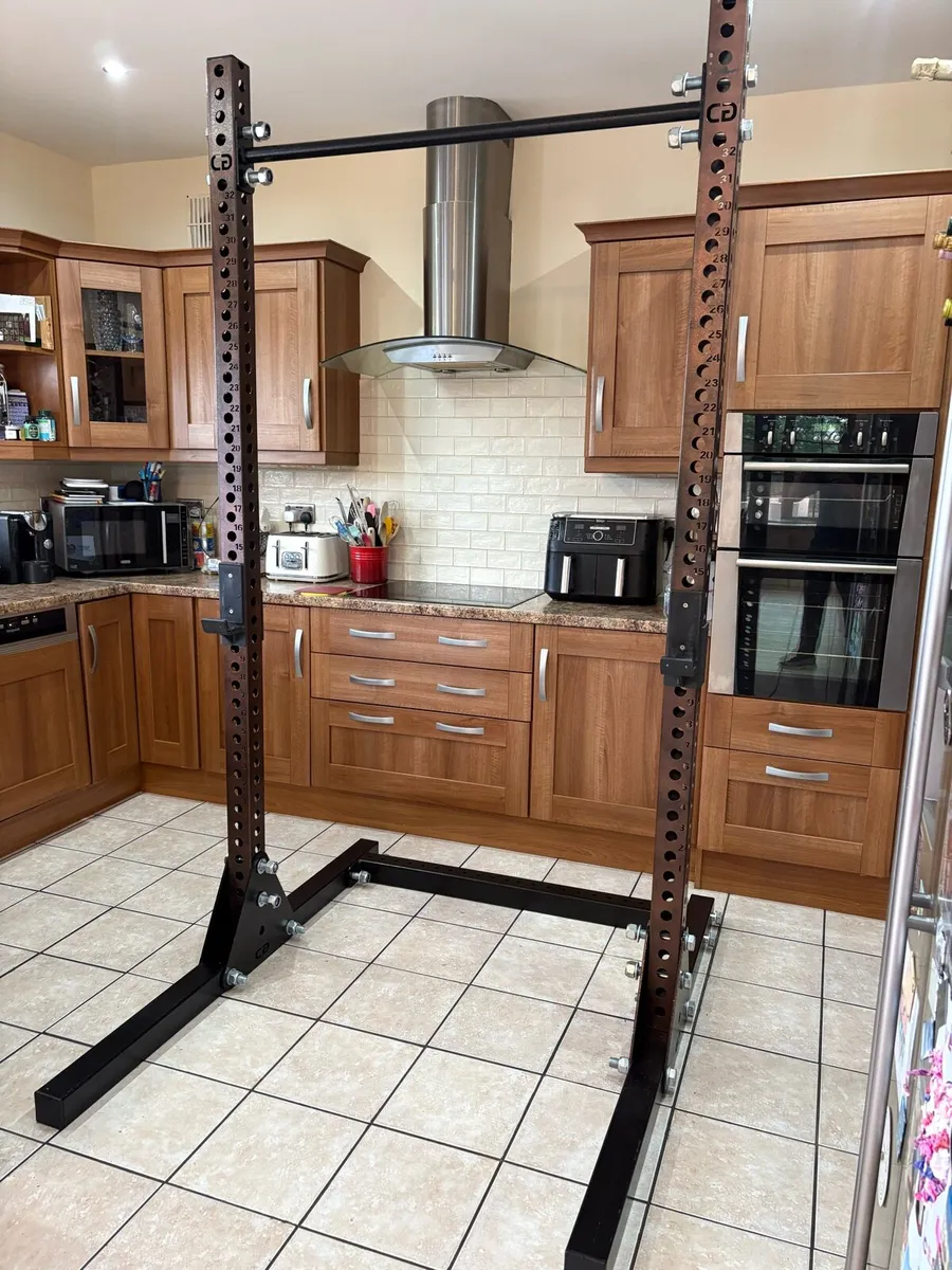 PLEASE READ, BARGAIN! CUSTOM GYM COMMERCIAL RACK!! - Image 3