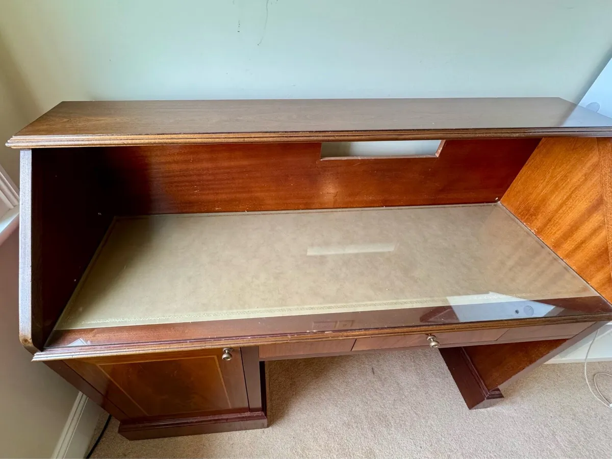 Solid Writing Desk - Image 4