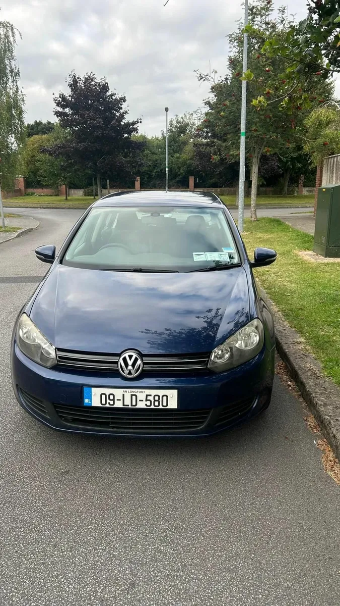 Volkswagen Golf 2009 - Image 1