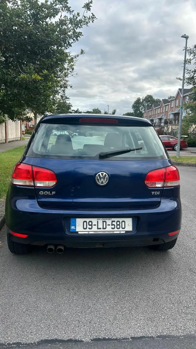 Volkswagen Golf 2009 - Image 3