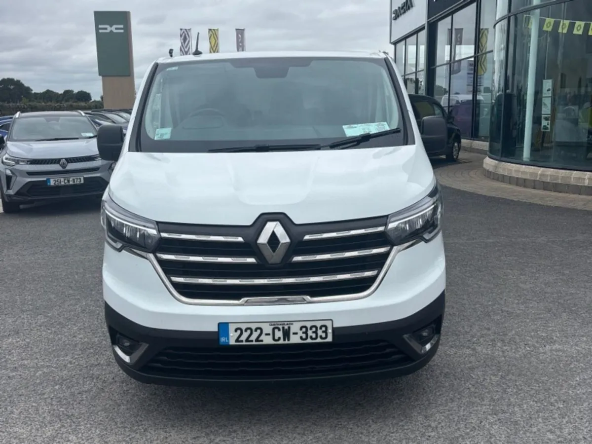 Renault Trafic LWB AIR Conditioned EX VAT Price - Image 2