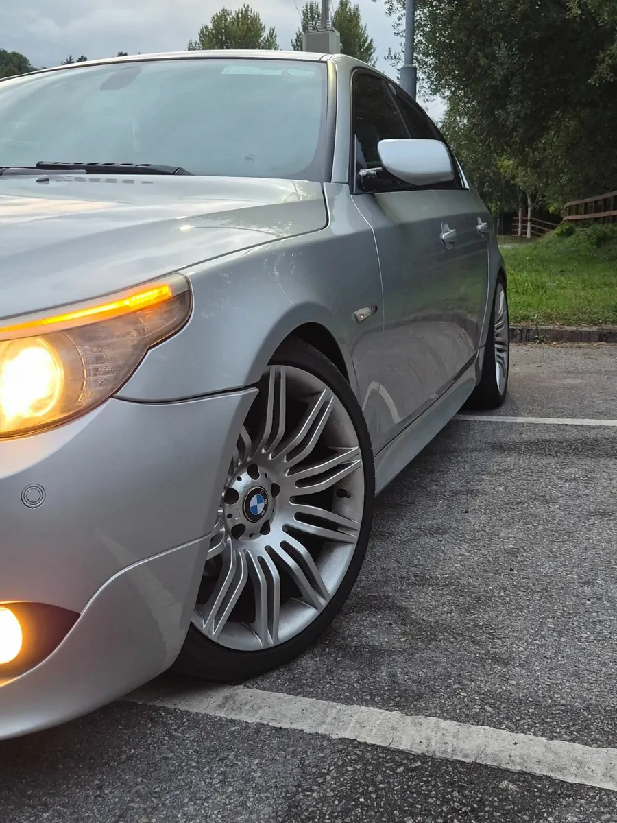 BMW 5-Series 2007 - Image 3