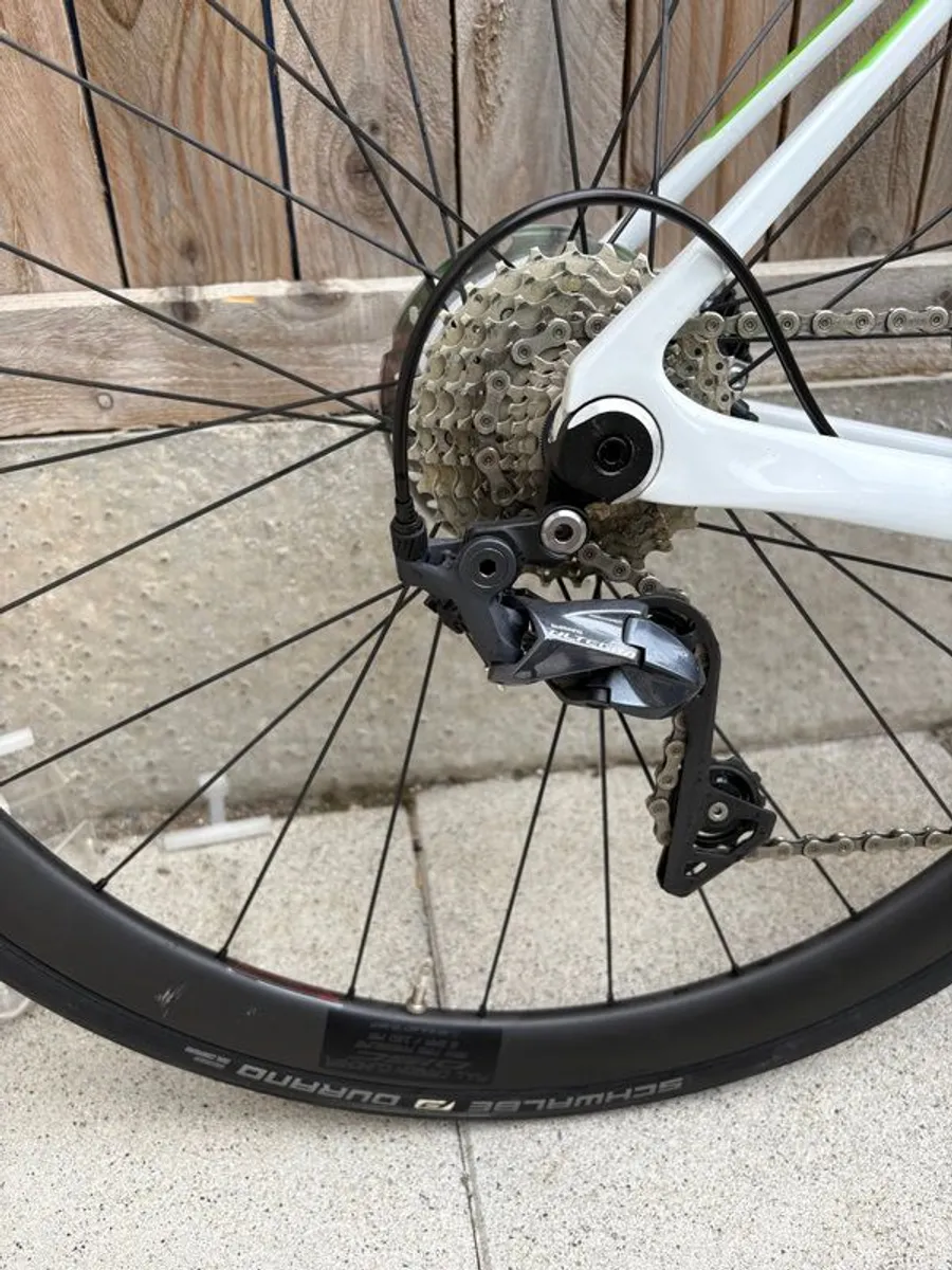 Thompson Blade Carbon Road Bike - Image 4