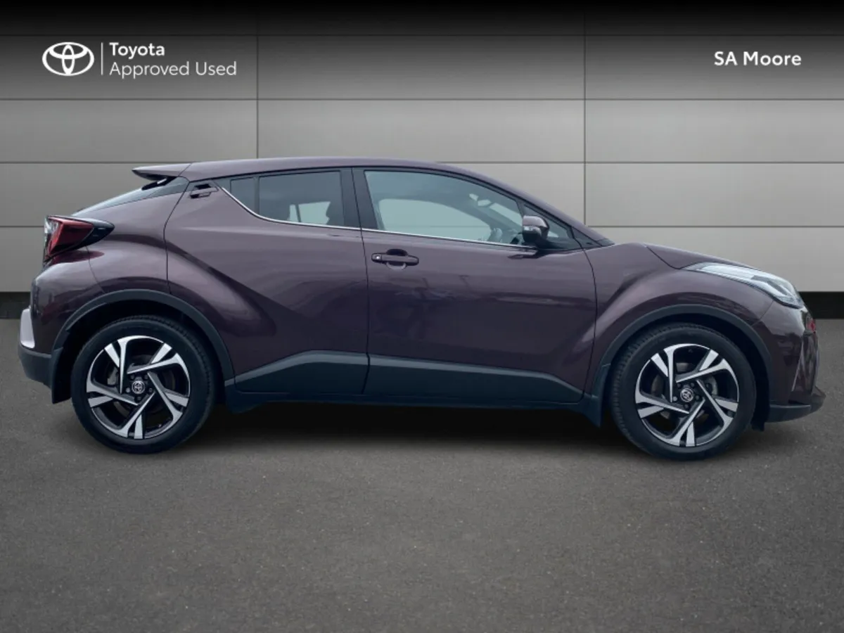 Toyota C-HR HYBRID SPORT - Image 3