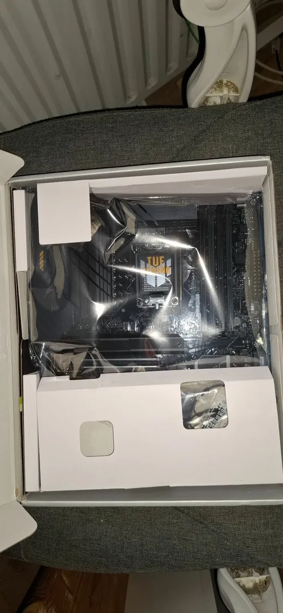Asus TUF B660-PLUS - Image 2