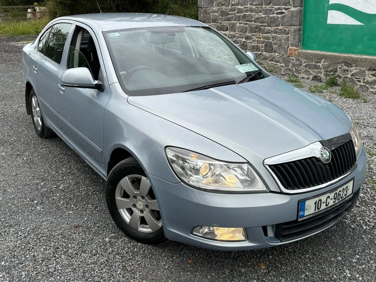 2010 SKODA OCTAVIA 1.6 DIESEL NCT&TAX - Image 1