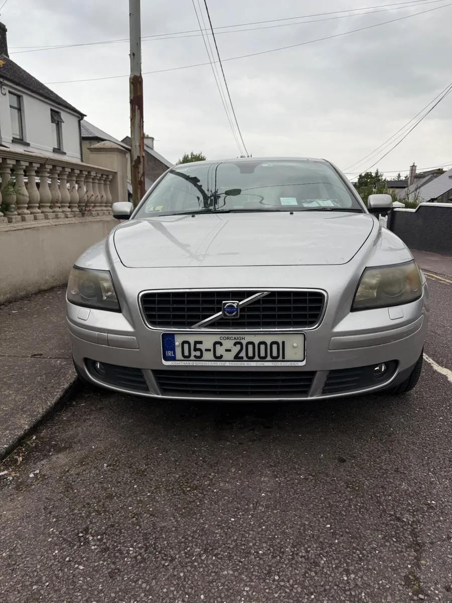 Volvo S40 2005 - Image 1