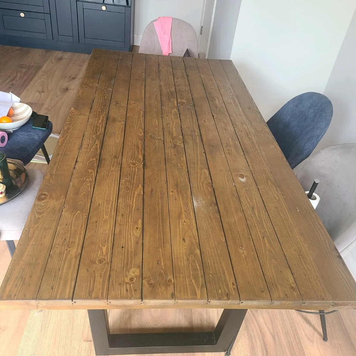 Kitchen table - Image 1
