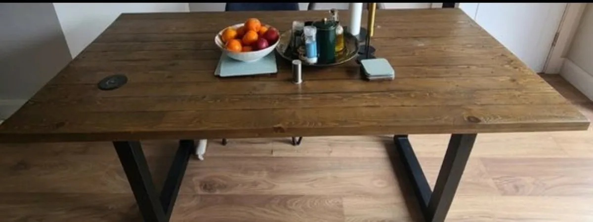 Kitchen table - Image 4