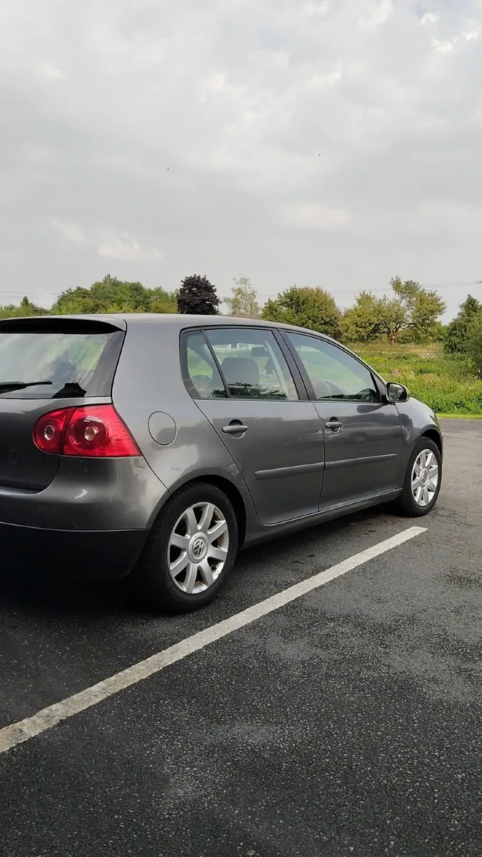 Volkswagen Golf 2005 - Image 4
