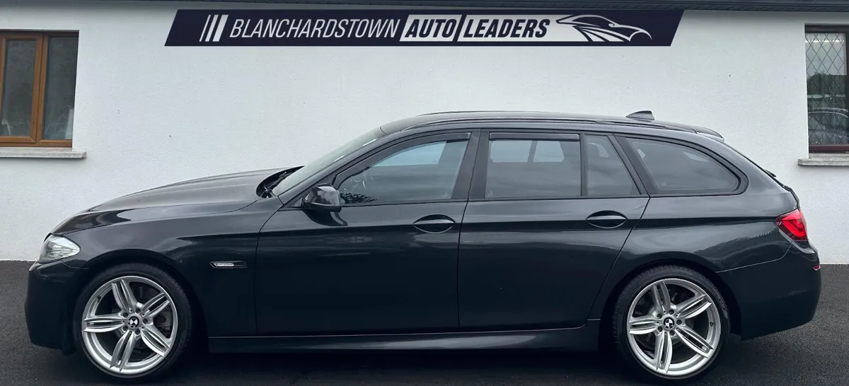 BMW 520D F11 M SPORT TOURING AUTO/ LEATHER - Image 2