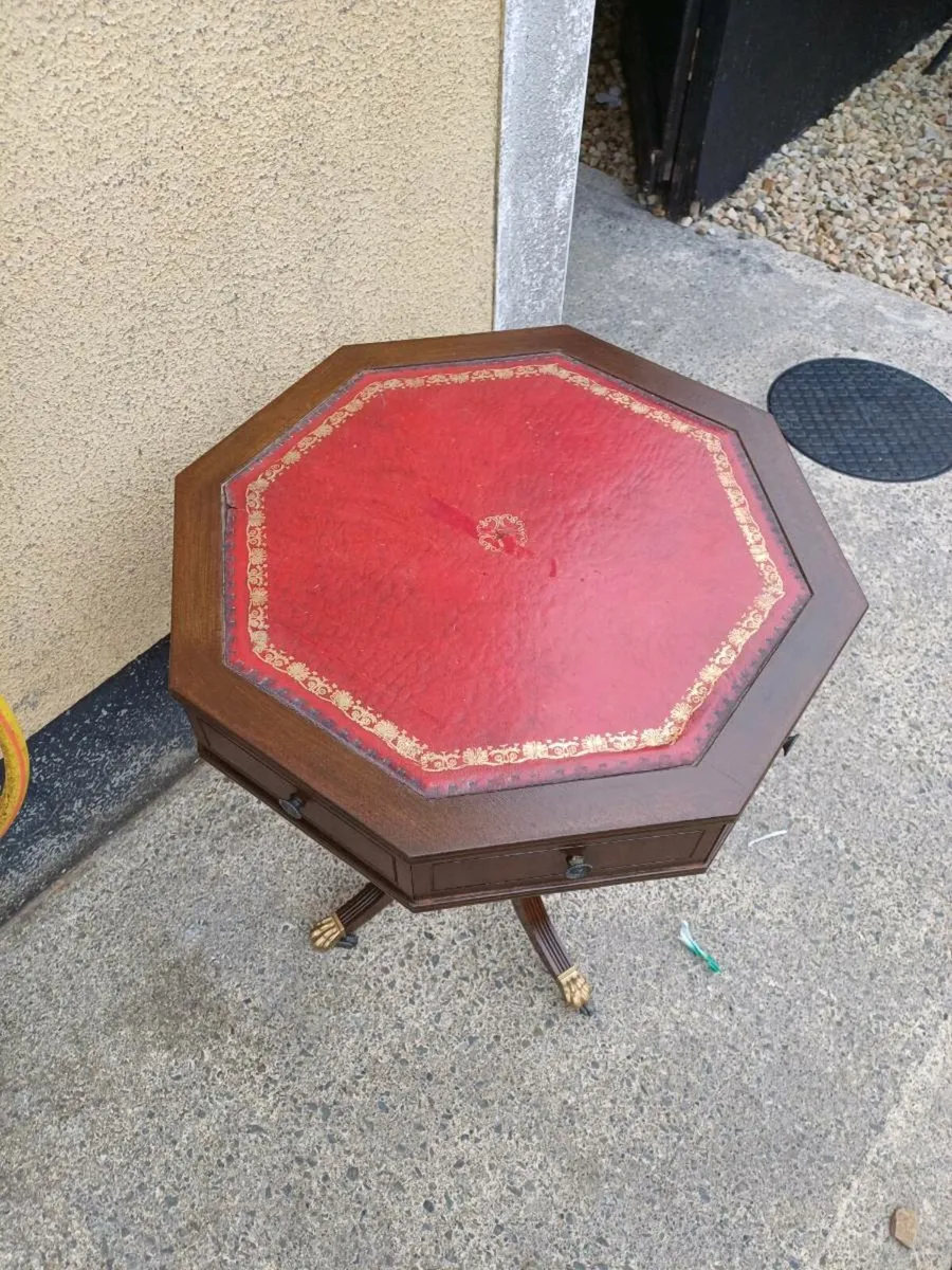 1920/30s Mahogany Octagonal Table - Image 2