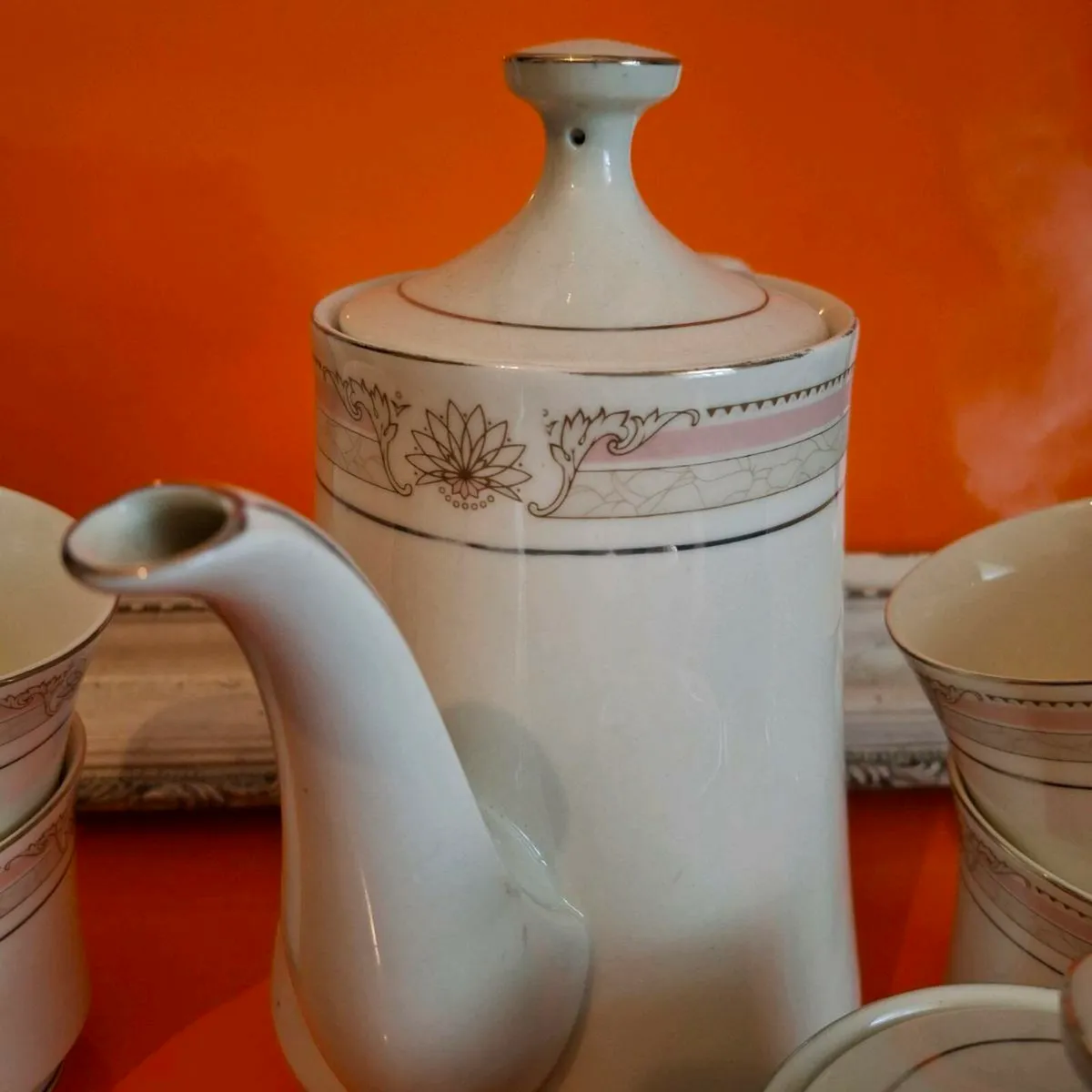 Budlet Fine China Coffee Set - Image 4