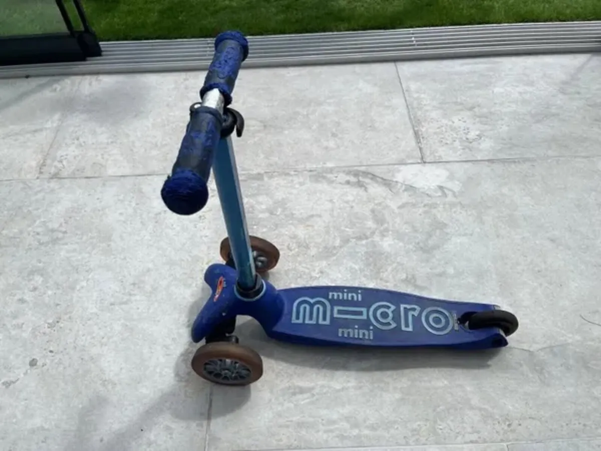 Micro Scooter