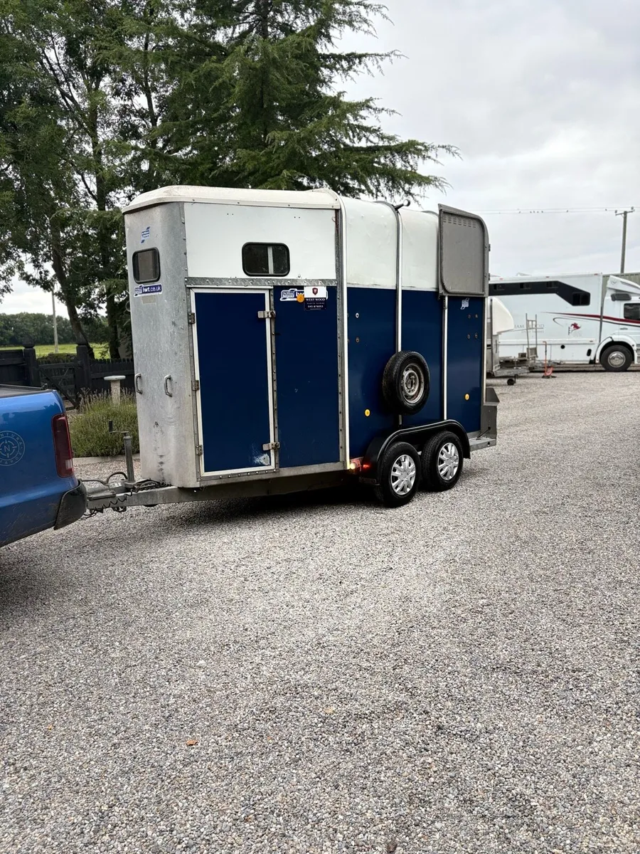 510 Horsebox - Image 3
