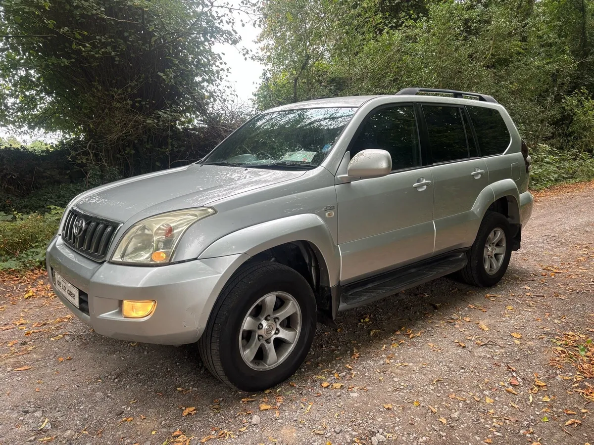 Toyota landcruiser - Image 4